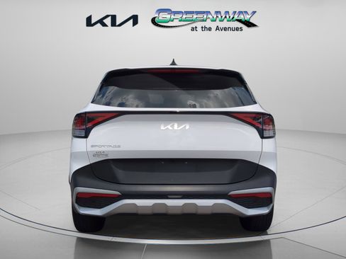 Certified 2024 Kia Sportage EX FWD image 5