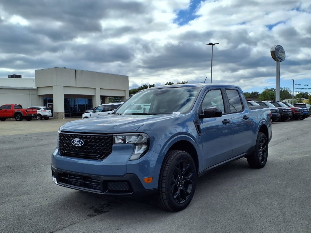 New 2026 Ford Maverick XLT w/ XLT Luxury Package AWD/4WD image 9