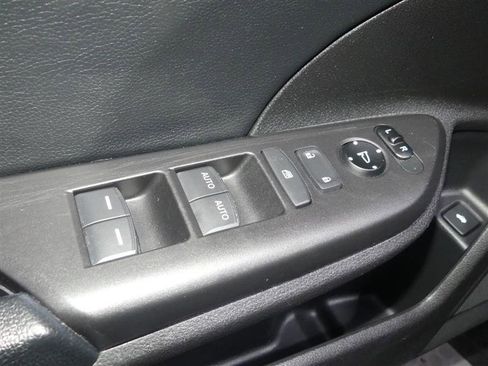 Used 2018 Honda Civic EX-L image 19