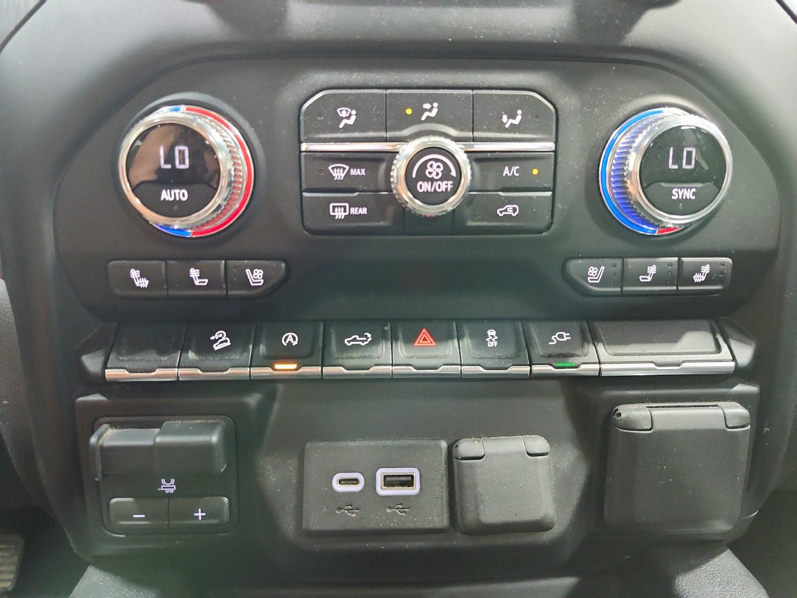Used 2020 GMC Sierra 1500 AT4 AWD/4WD image 18
