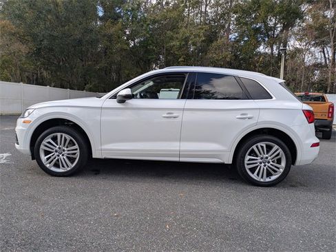 Used 2018 Audi Q5 2.0T Premium Plus w/ Premium Plus Package image 6