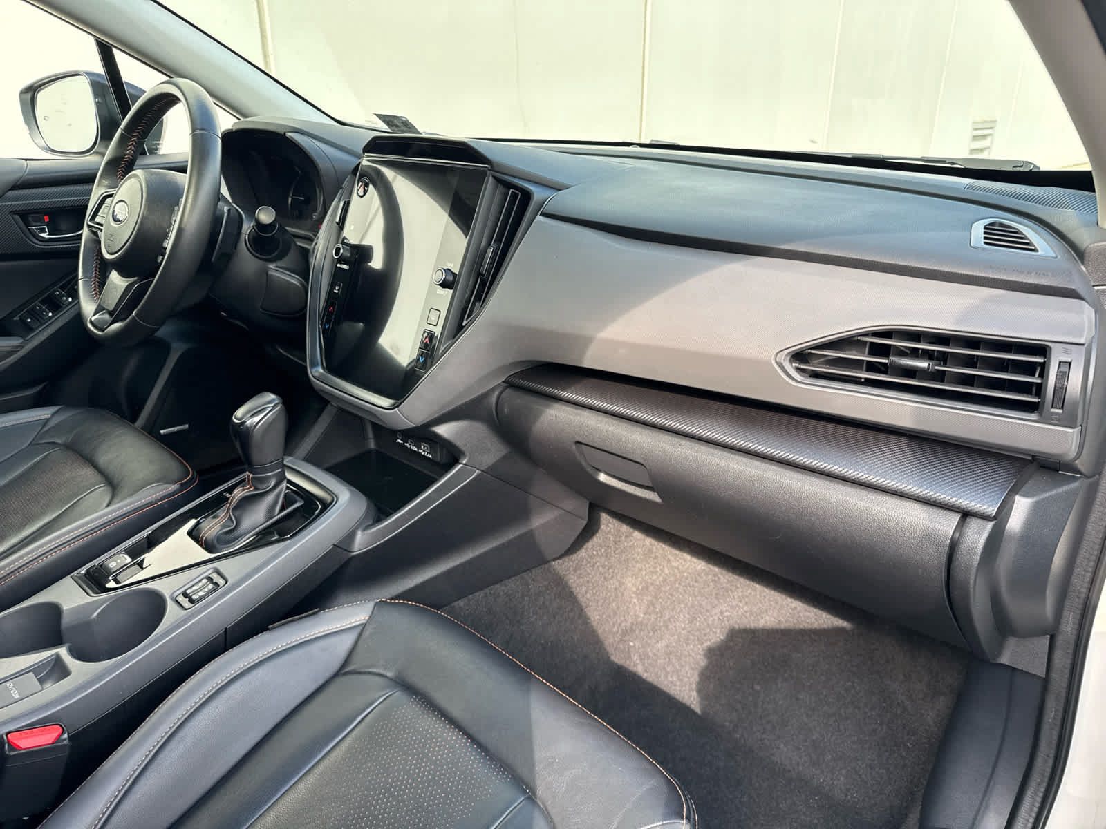 Used 2024 Subaru Crosstrek 2.5i Limited AWD/4WD image 32