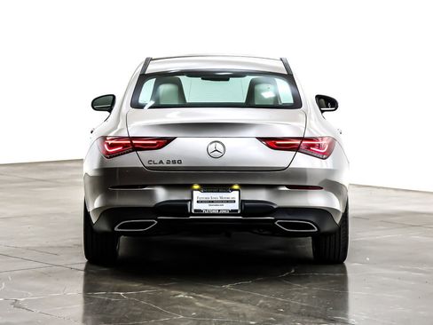 Used 2020 Mercedes-Benz CLA 250 image 5