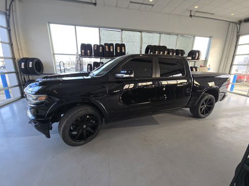 Used 2022 RAM 1500 Limited image 13