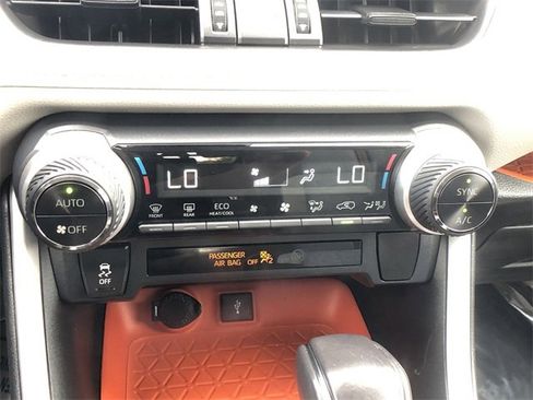 Used 2020 Toyota RAV4 Adventure image 18