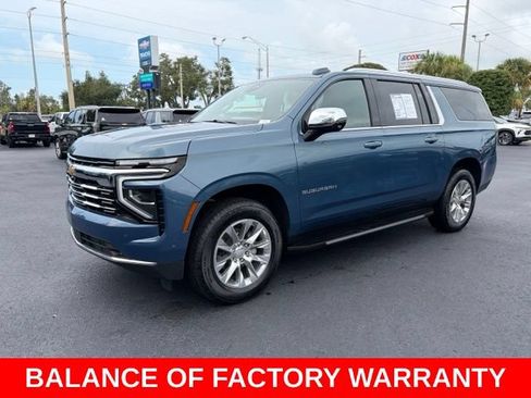 Used 2025 Chevrolet Suburban Premier RWD image 3