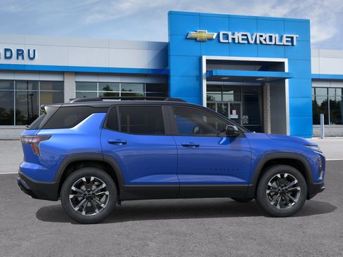 New 2026 Chevrolet Equinox RS w/ Convenience Package III AWD/4WD image 29