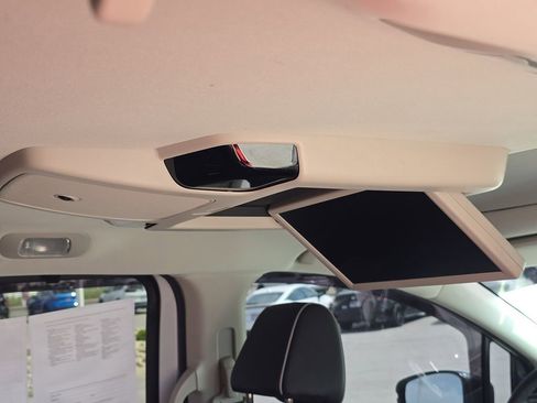 Used 2025 Honda Odyssey Touring image 9