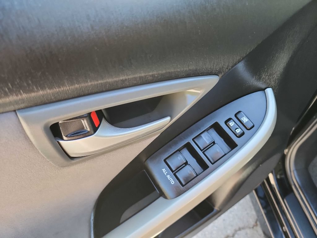 Used 2014 Toyota Prius Two FWD image 12