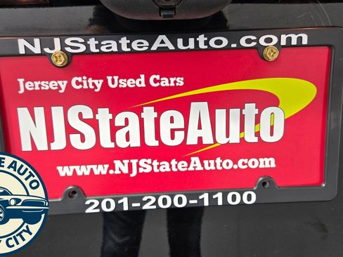 Used 2021 Ford Explorer Limited AWD/4WD image 31