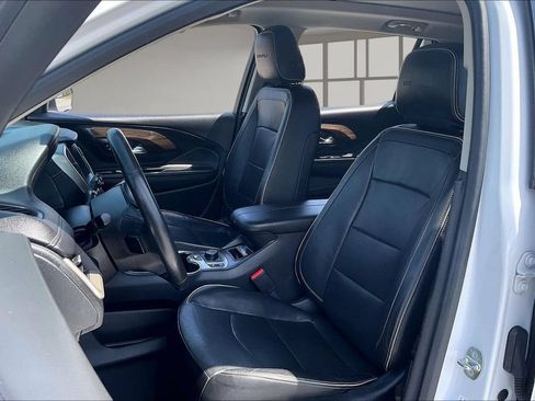 Used 2020 GMC Terrain Denali w/ Denali Premium Package FWD image 20