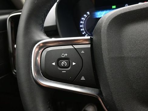 Used 2023 Volvo XC40 B5 Ultimate w/ Protection Package Premier AWD/4WD image 26