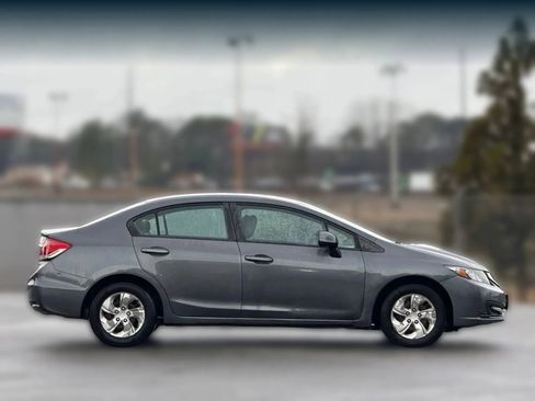Used 2013 Honda Civic LX image 7
