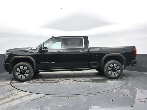 Used 2026 GMC Sierra 2500 Denali w/ Denali Reserve Package AWD/4WD image 4