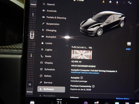 Used 2021 Tesla Model S Plaid image 30