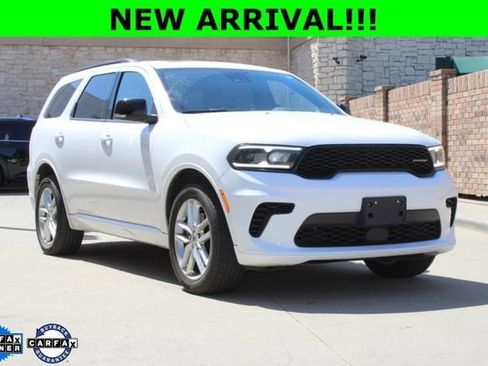 Used 2024 Dodge Durango GT image 1