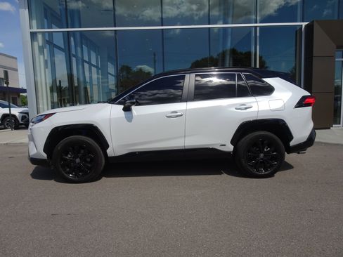 Used 2024 Toyota RAV4 XSE w/ Weather Package AWD/4WD image 2