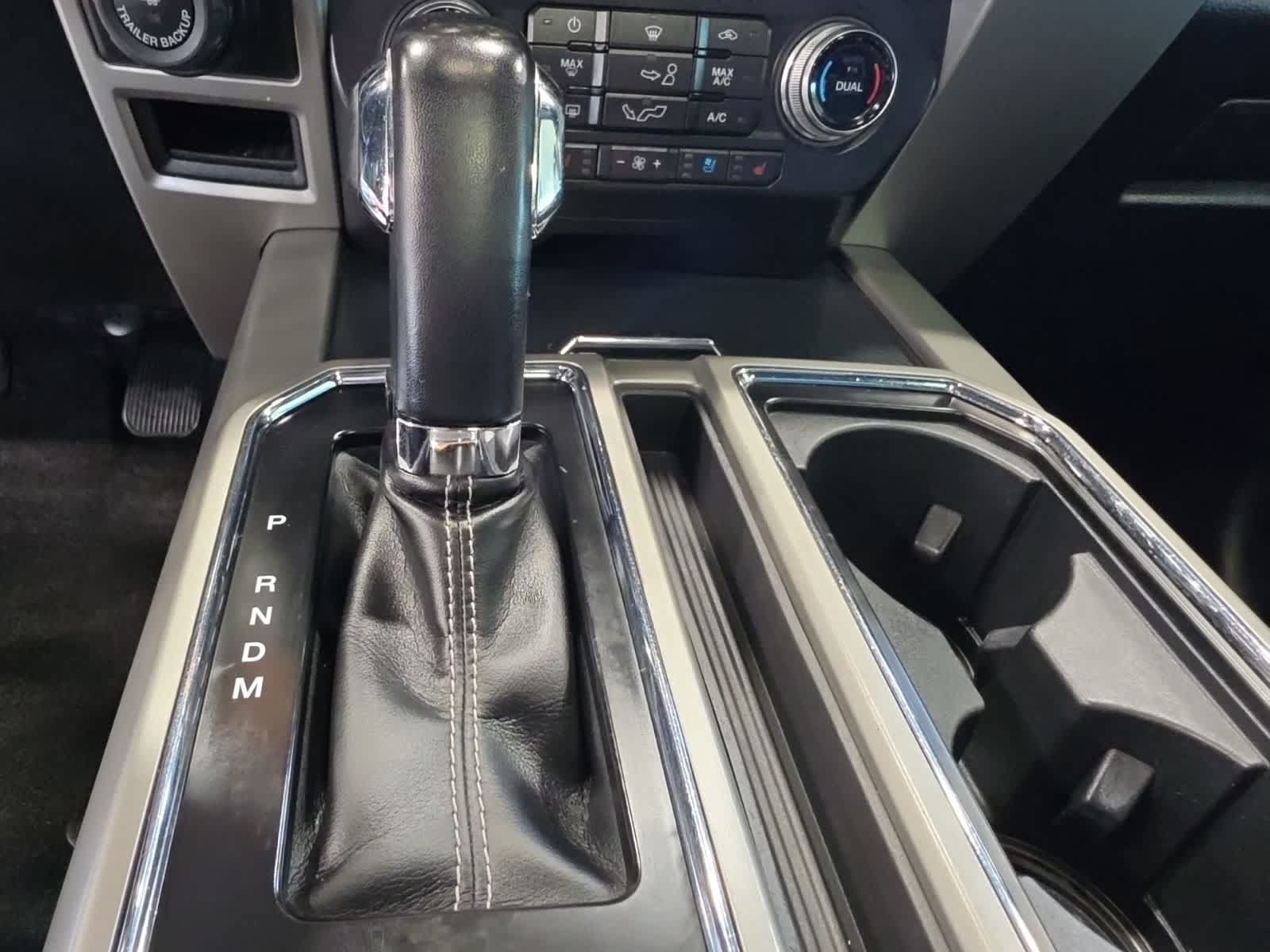 Used 2019 Ford F150 Lariat w/ Equipment Group 502A Luxury AWD/4WD image 26
