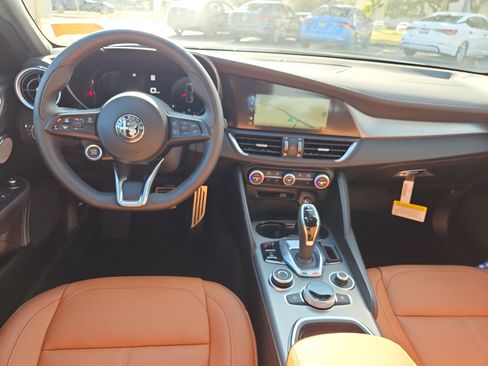 New 2024 Alfa Romeo Giulia Ti image 6