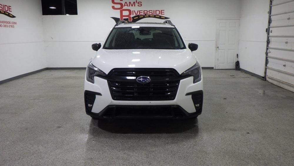 Used 2025 Subaru Ascent Bronze Edition AWD/4WD image 6