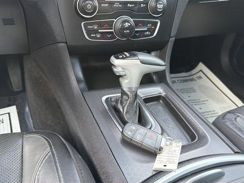 Used 2018 Dodge Charger GT image 24