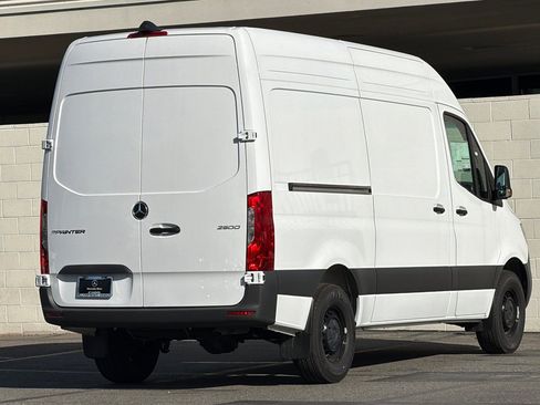 New 2025 Mercedes-Benz Sprinter 2500 image 5