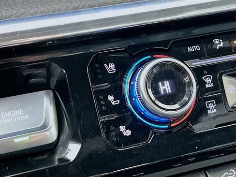 Used 2024 GMC Sierra 1500 Denali w/ Denali Reserve Package image 22