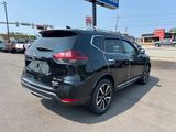 Used 2020 Nissan Rogue SL w/ Premium Package image 3