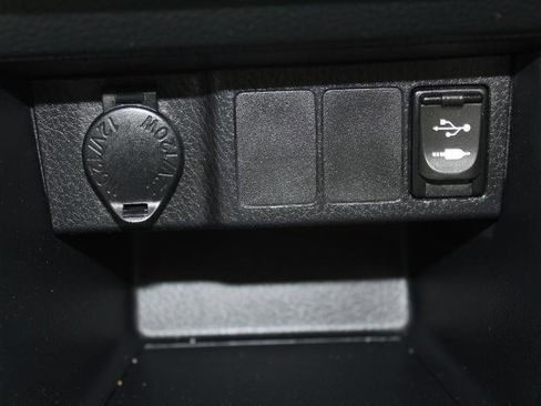 Used 2014 Toyota Corolla LE w/ Protection Package FWD image 27