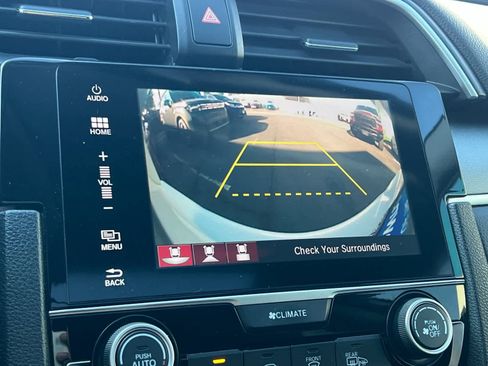 Used 2018 Honda Civic EX image 18