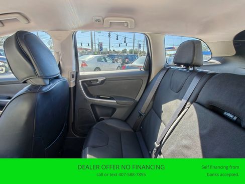 Used 2015 Volvo XC60 T5 image 12