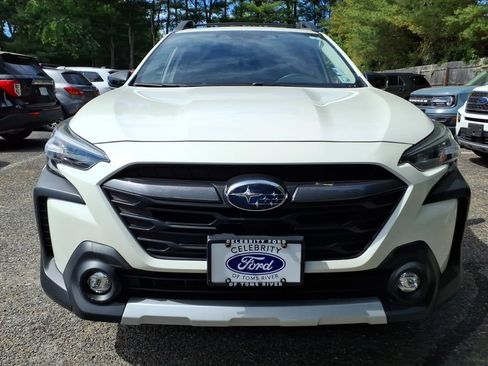 Used 2023 Subaru Outback Limited AWD/4WD image 6
