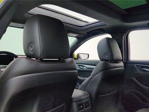 Used 2025 Cadillac CT5 V w/ Technology Package image 30