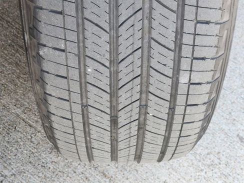 Certified 2023 GMC Terrain SLE image 11