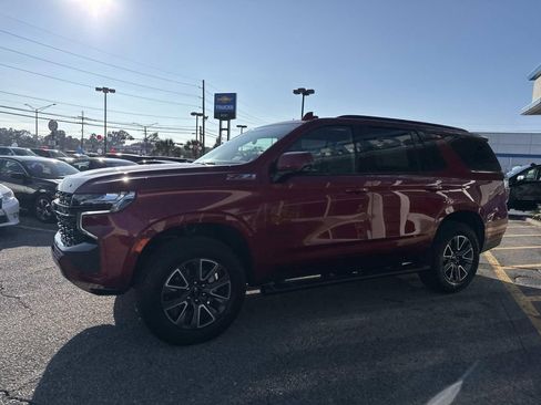 Certified 2024 Chevrolet Tahoe Z71 w/ Luxury Package image 4