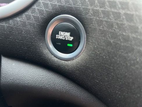 Used 2023 Chevrolet Malibu LT image 33