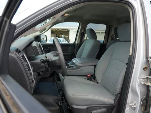 Used 2018 RAM 1500 Tradesman w/ Popular Equipment Group AWD/4WD image 12