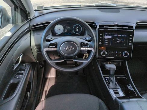 Used 2024 Hyundai Tucson SE FWD image 15