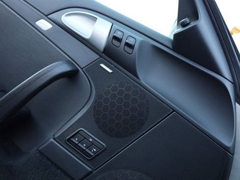 Used 2006 Porsche 911 Carrera S image 33