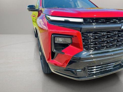 Used 2024 Chevrolet Traverse RS w/ LPO, Floor Liner Package image 17