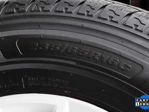 Used 2019 Ford Transit 350 XLT image 40