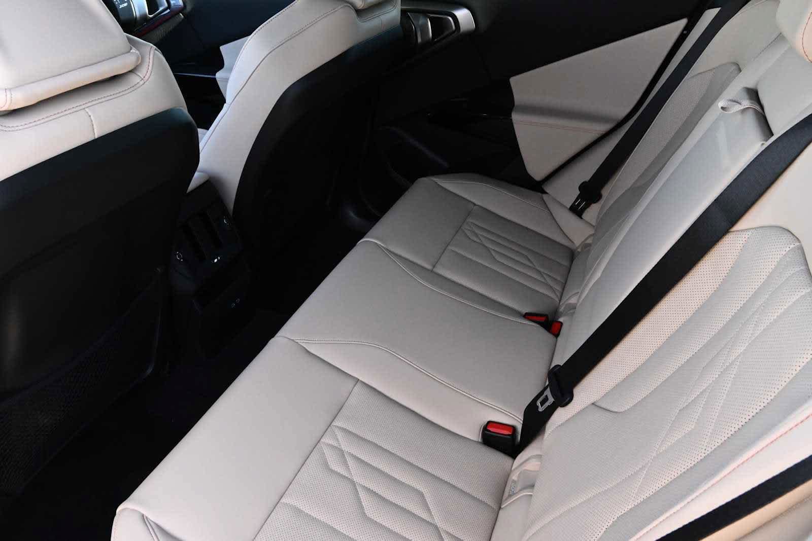 Used 2026 BMW X3 xDrive30i AWD/4WD image 8