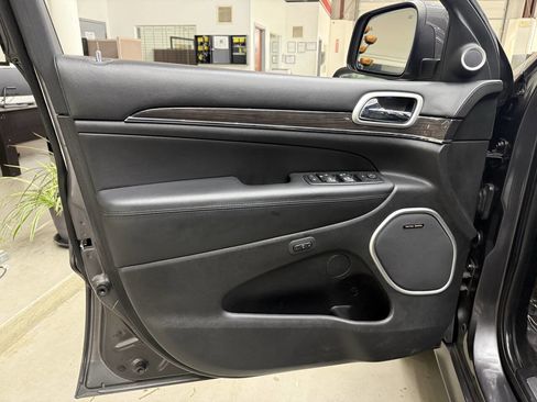 Used 2016 Jeep Grand Cherokee High Altitude image 10
