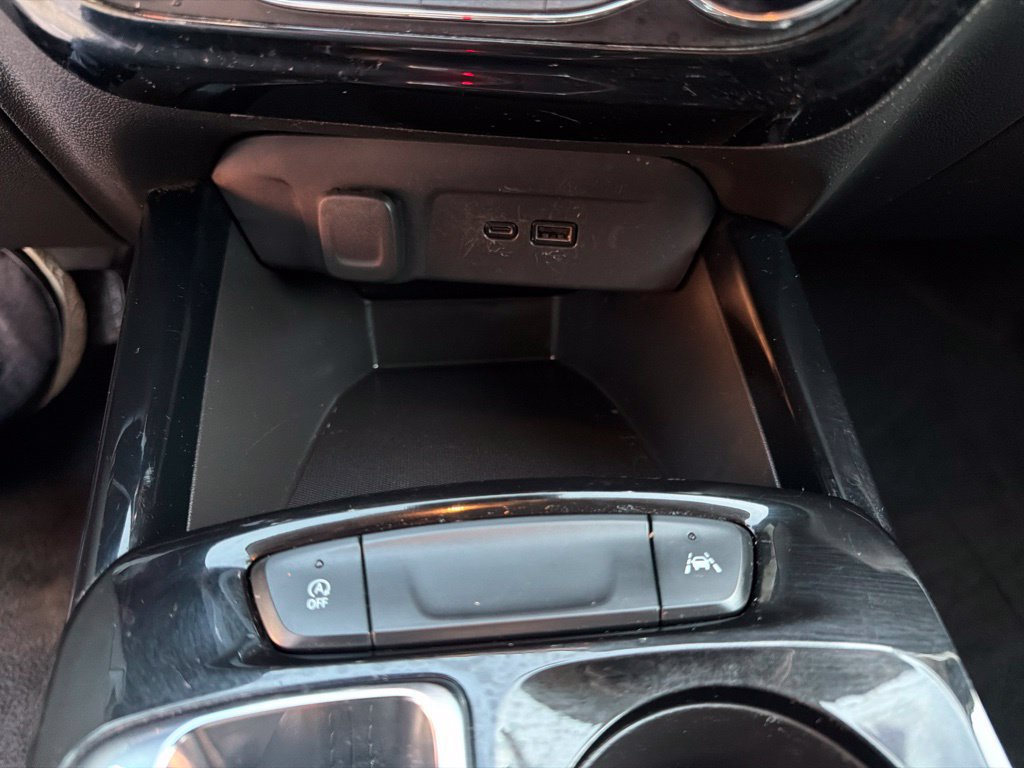 Used 2024 Chevrolet Trax ACTIV w/ Driver Confidence Package FWD image 27