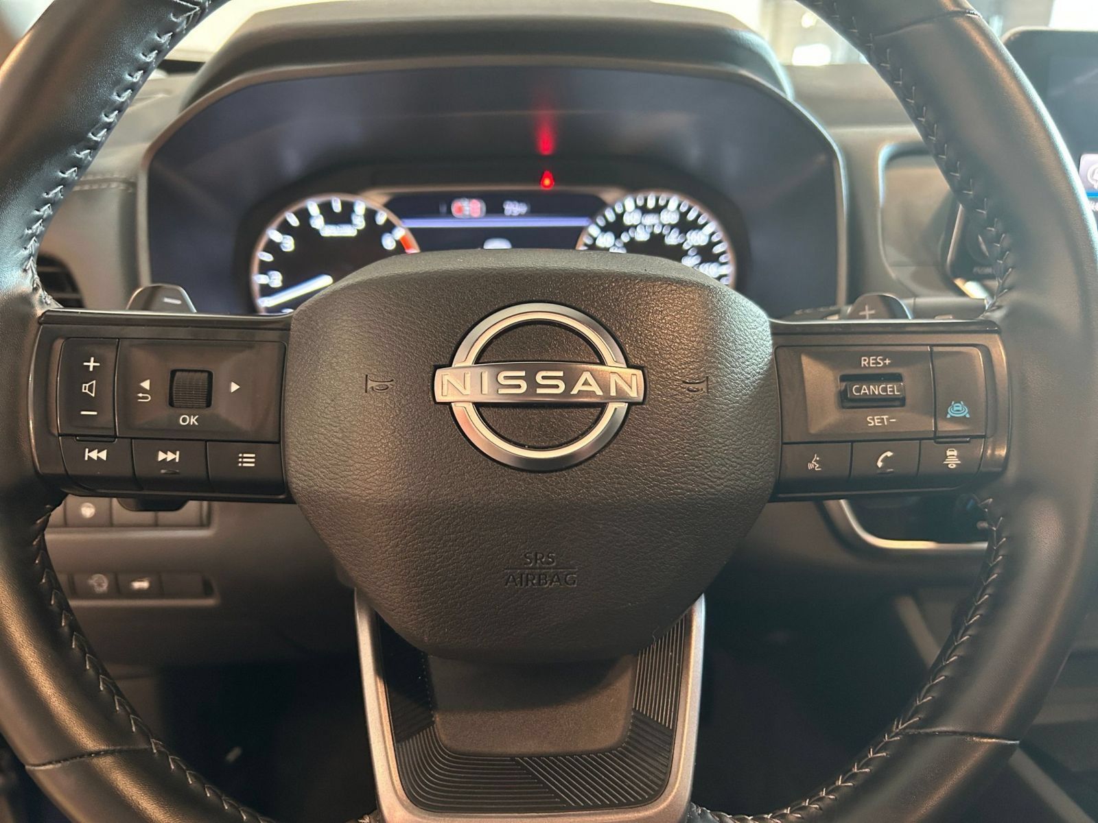 Used 2026 Nissan Rogue SV AWD/4WD image 28