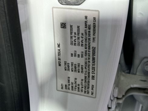 Used 2021 Tesla Model 3 Standard Range Plus image 35