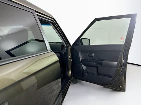 Used 2013 Kia Soul image 28