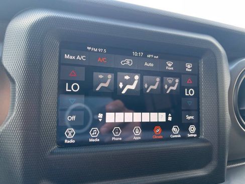 Used 2021 Jeep Wrangler Unlimited Sport image 26