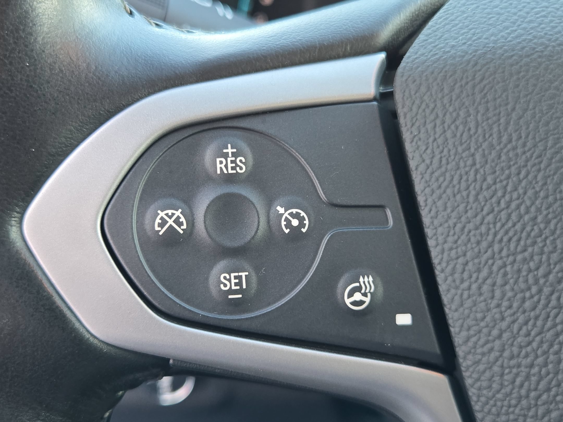 Used 2021 Chevrolet Colorado ZR2 AWD/4WD image 27