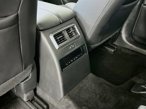 Used 2025 MAZDA CX-90 3.3 Turbo w/ Premium Sport Pkg image 29